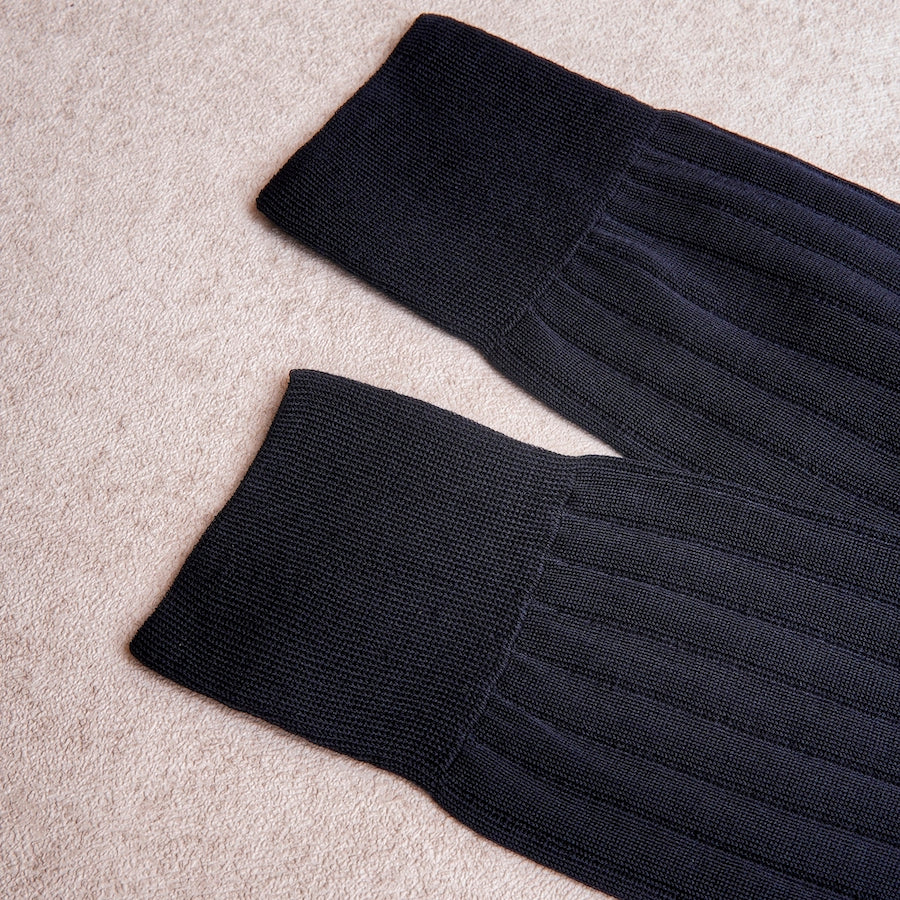 Carpi Navy Mid Calf 240needls Cotton Socks