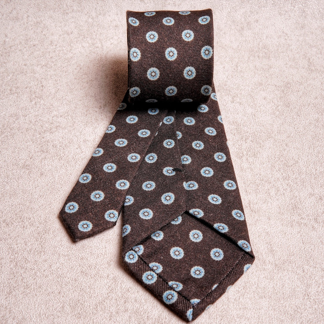 Round Floral Blue Brown Wool Tie