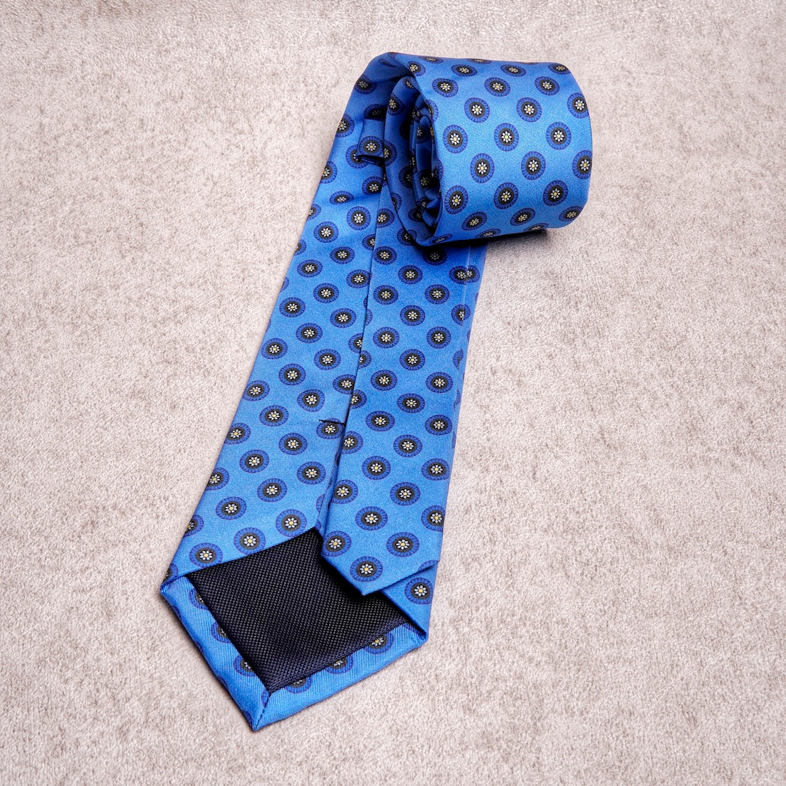 Round Floral Yellow Azure Silk Tie