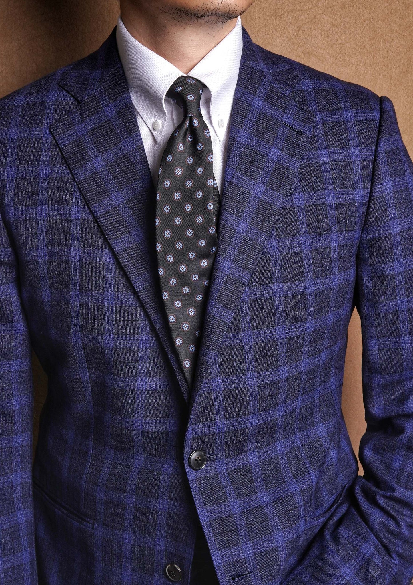 Signature Flower Dark Grey Silk Tie