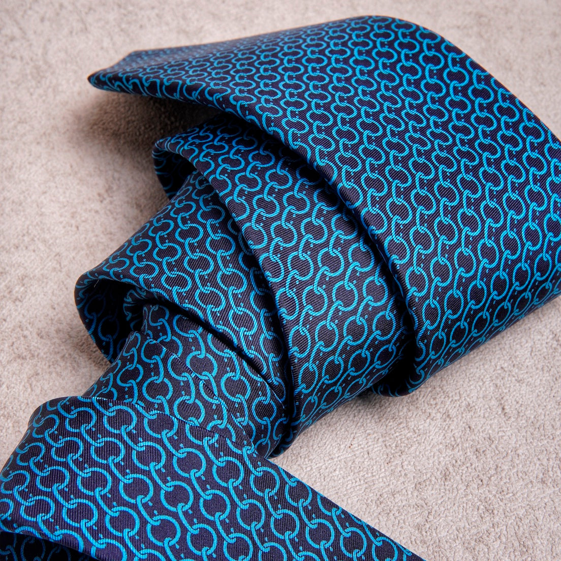 Chain Cyan Navy Silk Tie